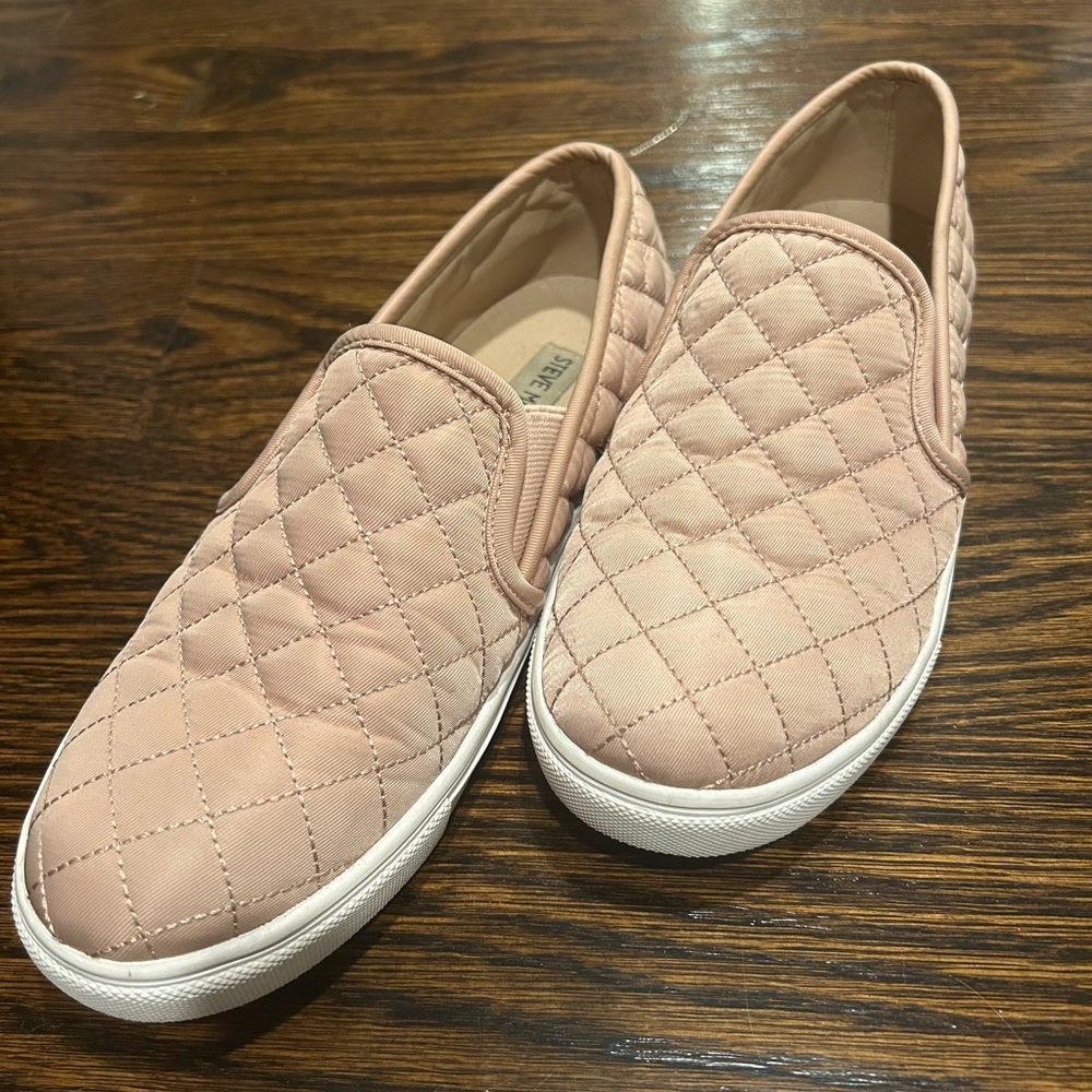 Women’s Steve Madden Ecentrcq Sneaker
